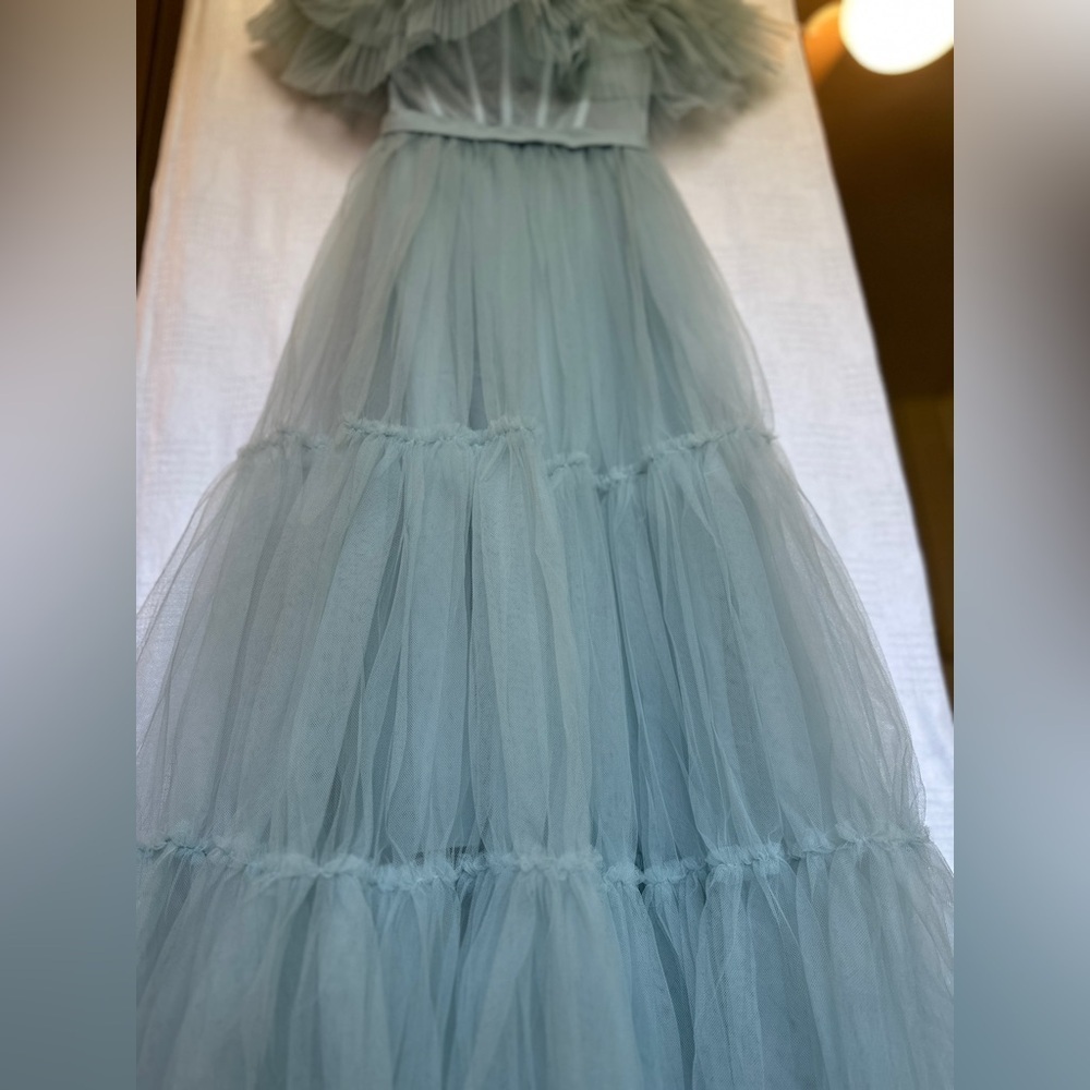 NWT BCBGMaxAzria Blue Ruffled Tiered Tool Gown - Picture 9 of 13